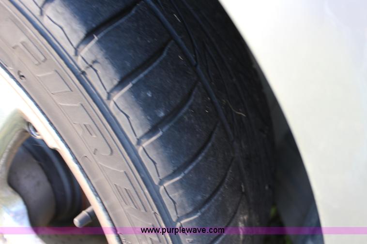 image for item K8732 2006 Pontiac Grand Prix GXP