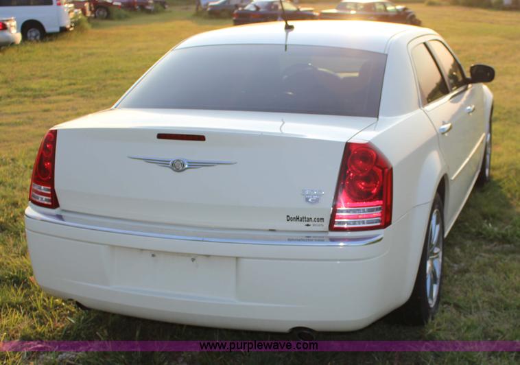 image for item K8733 2008 Chrysler 300C