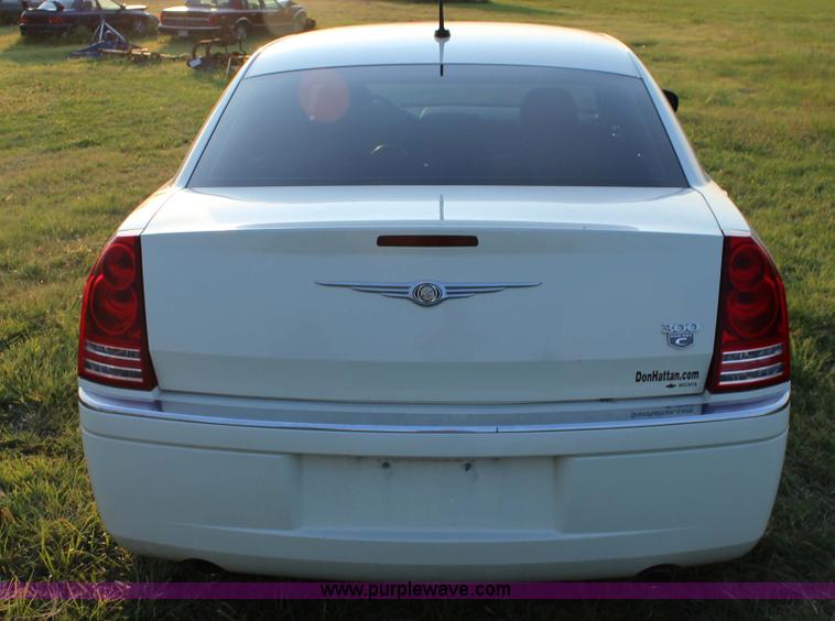 image for item K8733 2008 Chrysler 300C