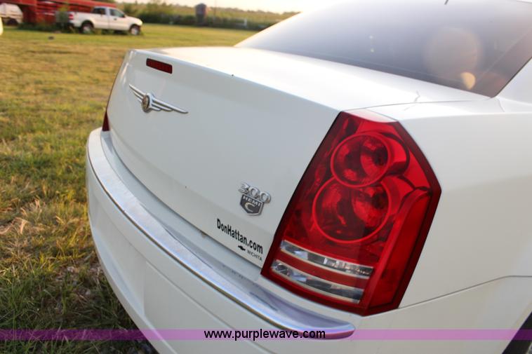 image for item K8733 2008 Chrysler 300C