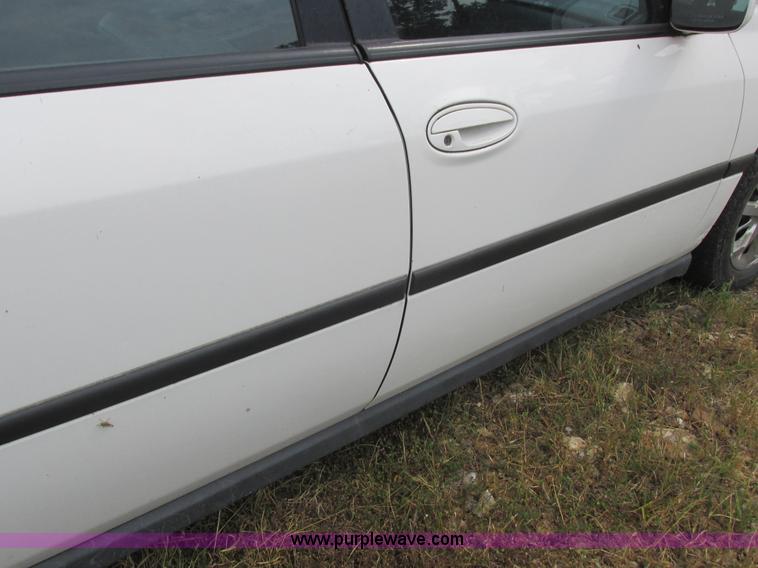 image for item L4035 2005 Chevrolet Impala