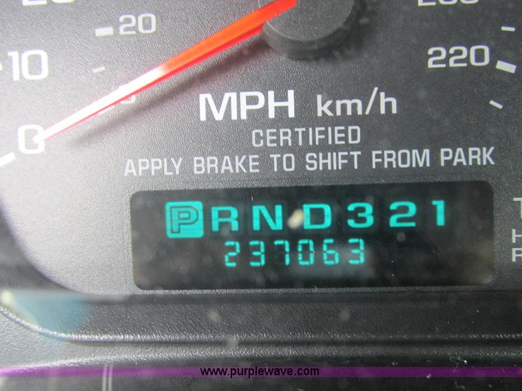 image for item L4035 2005 Chevrolet Impala