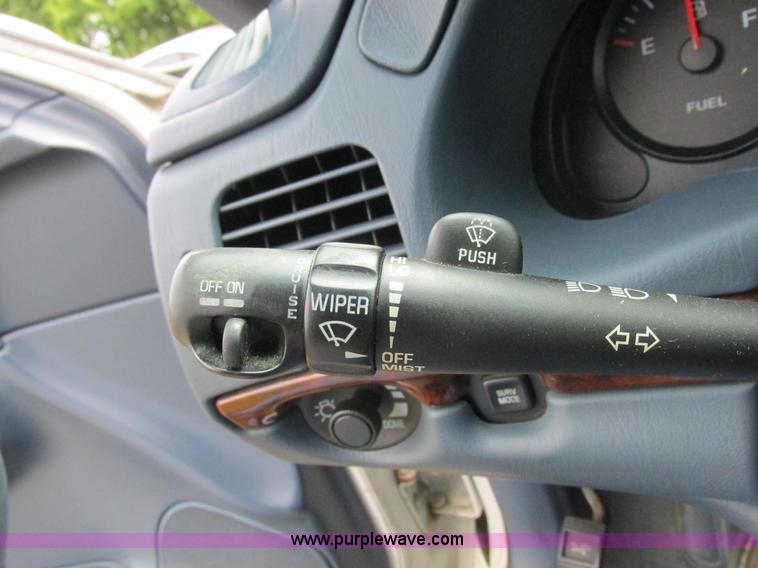 image for item L4035 2005 Chevrolet Impala