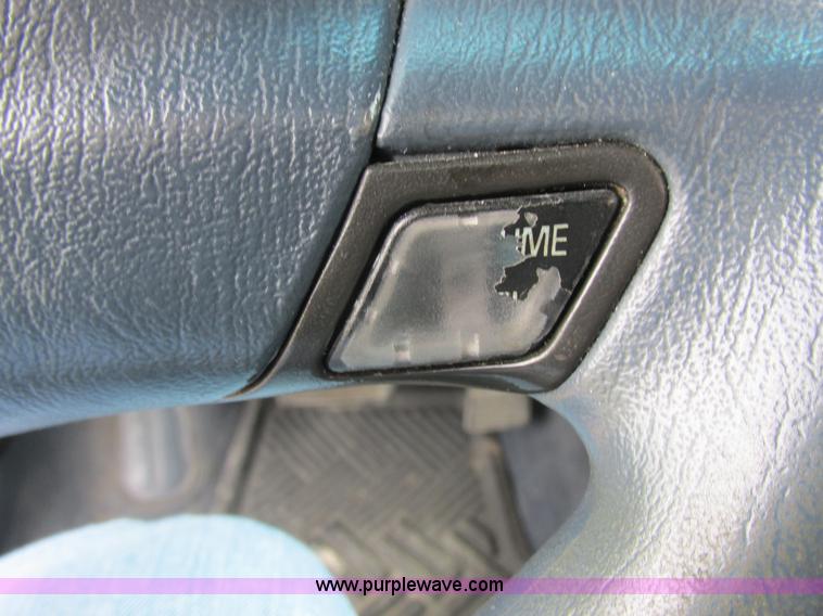 image for item L4035 2005 Chevrolet Impala