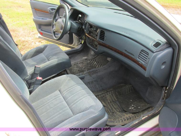image for item L4035 2005 Chevrolet Impala