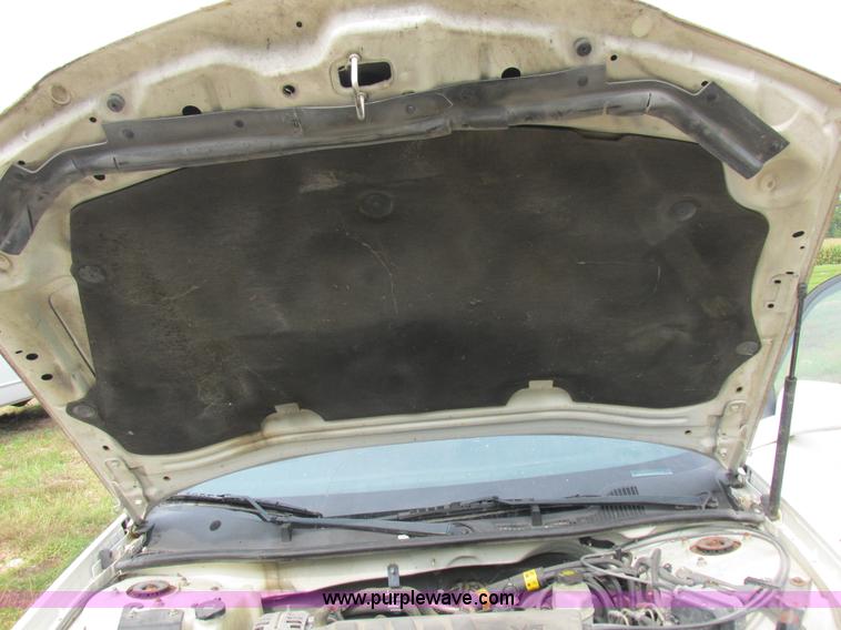 image for item L4035 2005 Chevrolet Impala