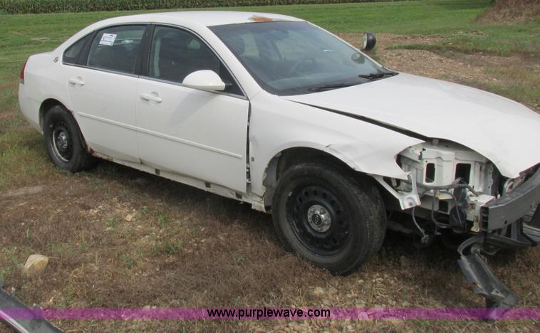 image for item L4036 2006 Chevrolet Impala Police