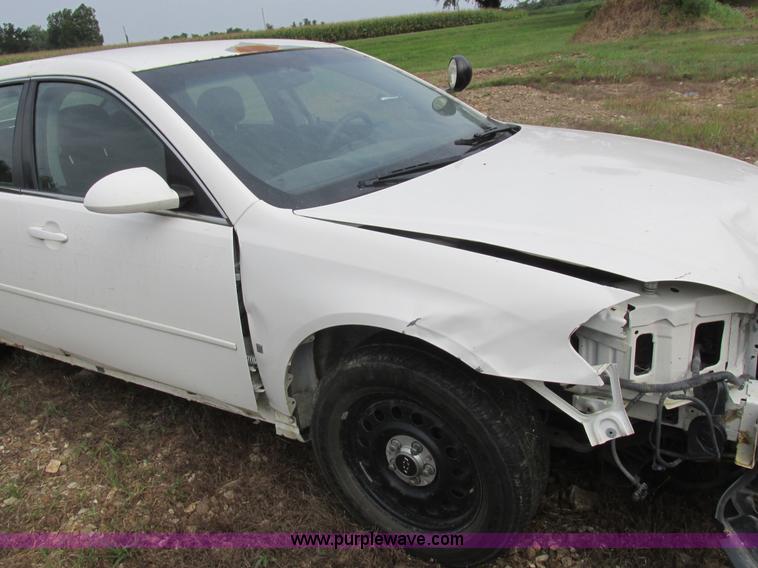 image for item L4036 2006 Chevrolet Impala Police