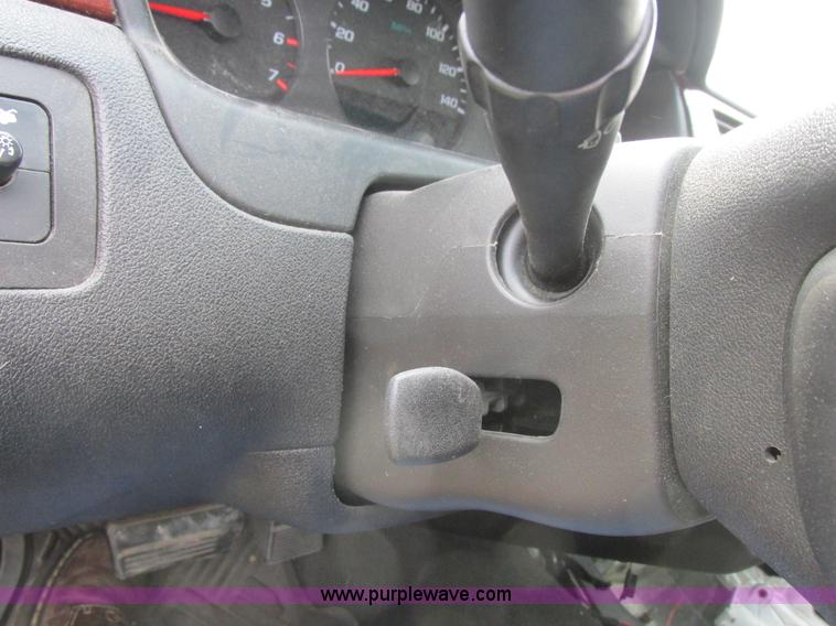 image for item L4036 2006 Chevrolet Impala Police