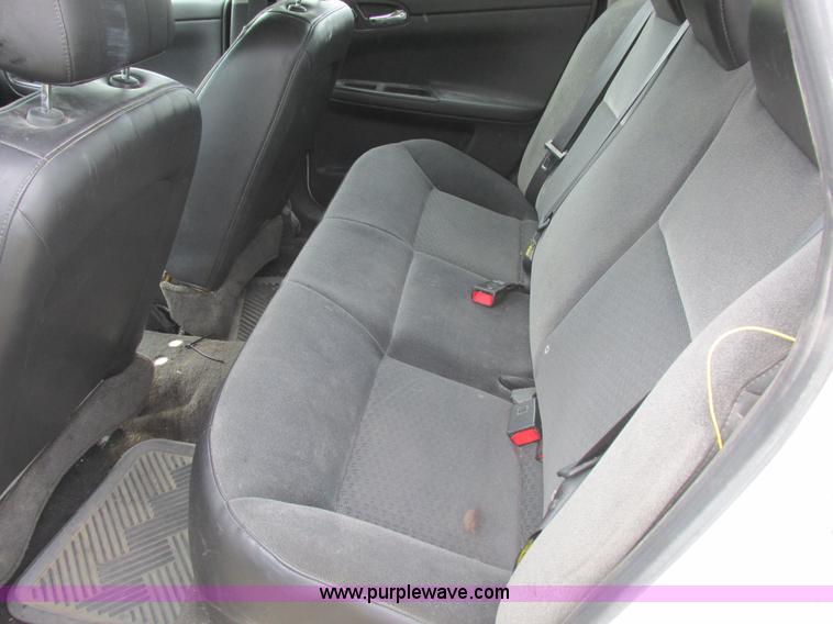 image for item L4036 2006 Chevrolet Impala Police