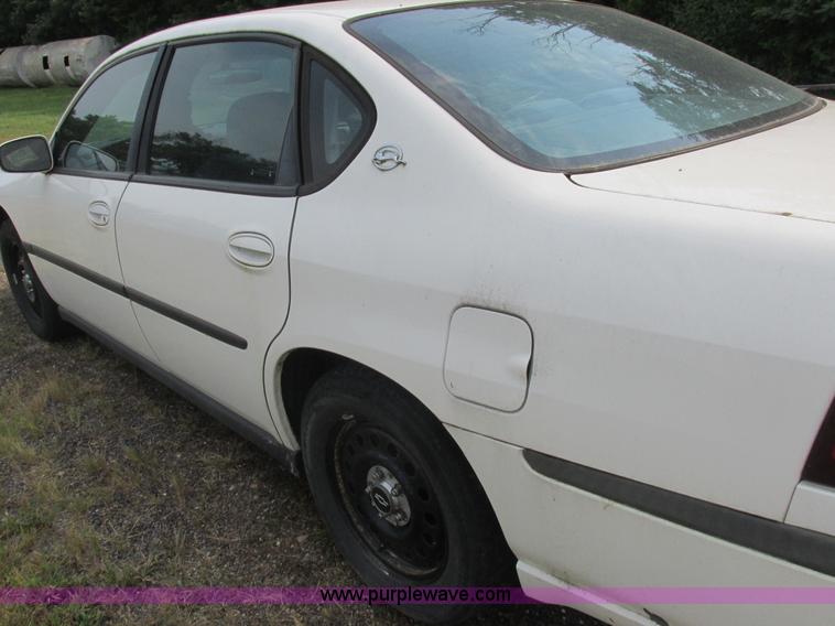 image for item L4037 2002 Chevrolet Impala
