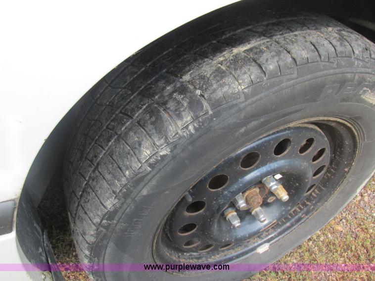 image for item L4037 2002 Chevrolet Impala