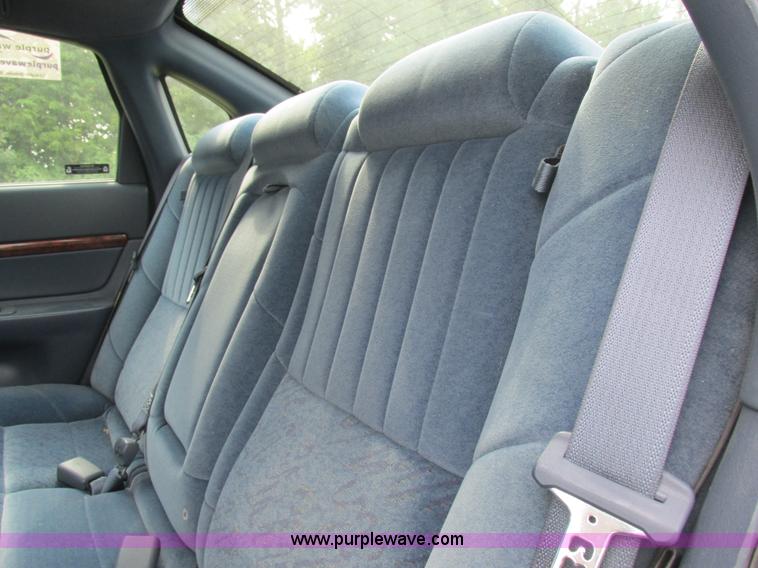 image for item L4037 2002 Chevrolet Impala