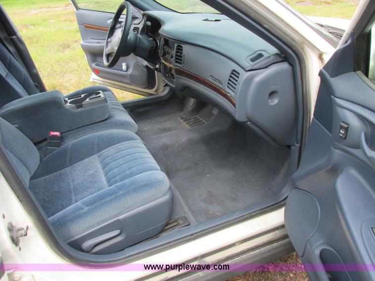 image for item L4037 2002 Chevrolet Impala