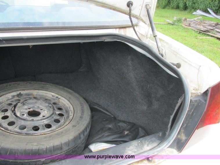 image for item L4037 2002 Chevrolet Impala