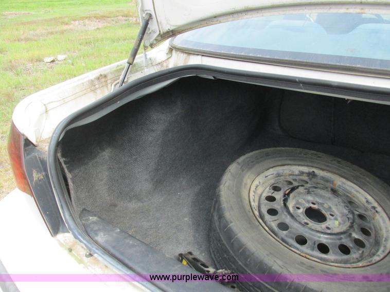 image for item L4037 2002 Chevrolet Impala