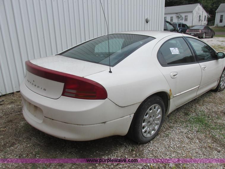 image for item L4048 2004 Dodge Intrepid SE