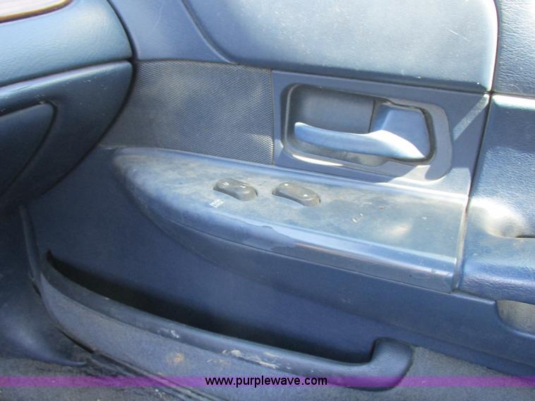 image for item L4053 1995 Ford Crown Victoria Police Interceptor