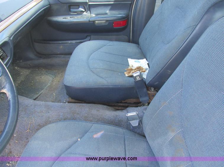 image for item L4053 1995 Ford Crown Victoria Police Interceptor