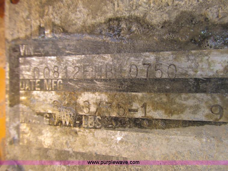 image for item L4054 1976 International 1603 bus