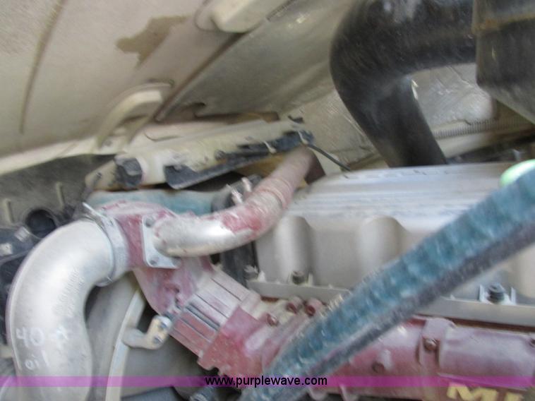 image for item L4056 2012 Mack CXU613 semi truck