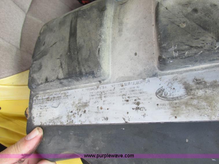 image for item L4058 2007 Mack CXN semi truck