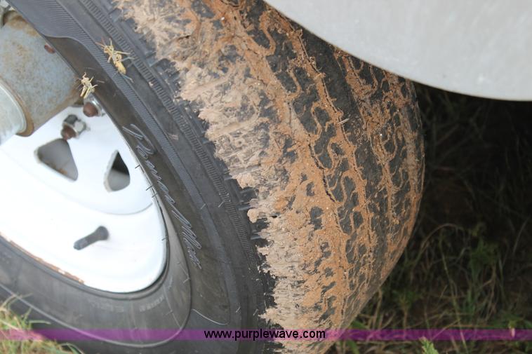 image for item L4383 2003 Haul Mark enclosed cargo trailer