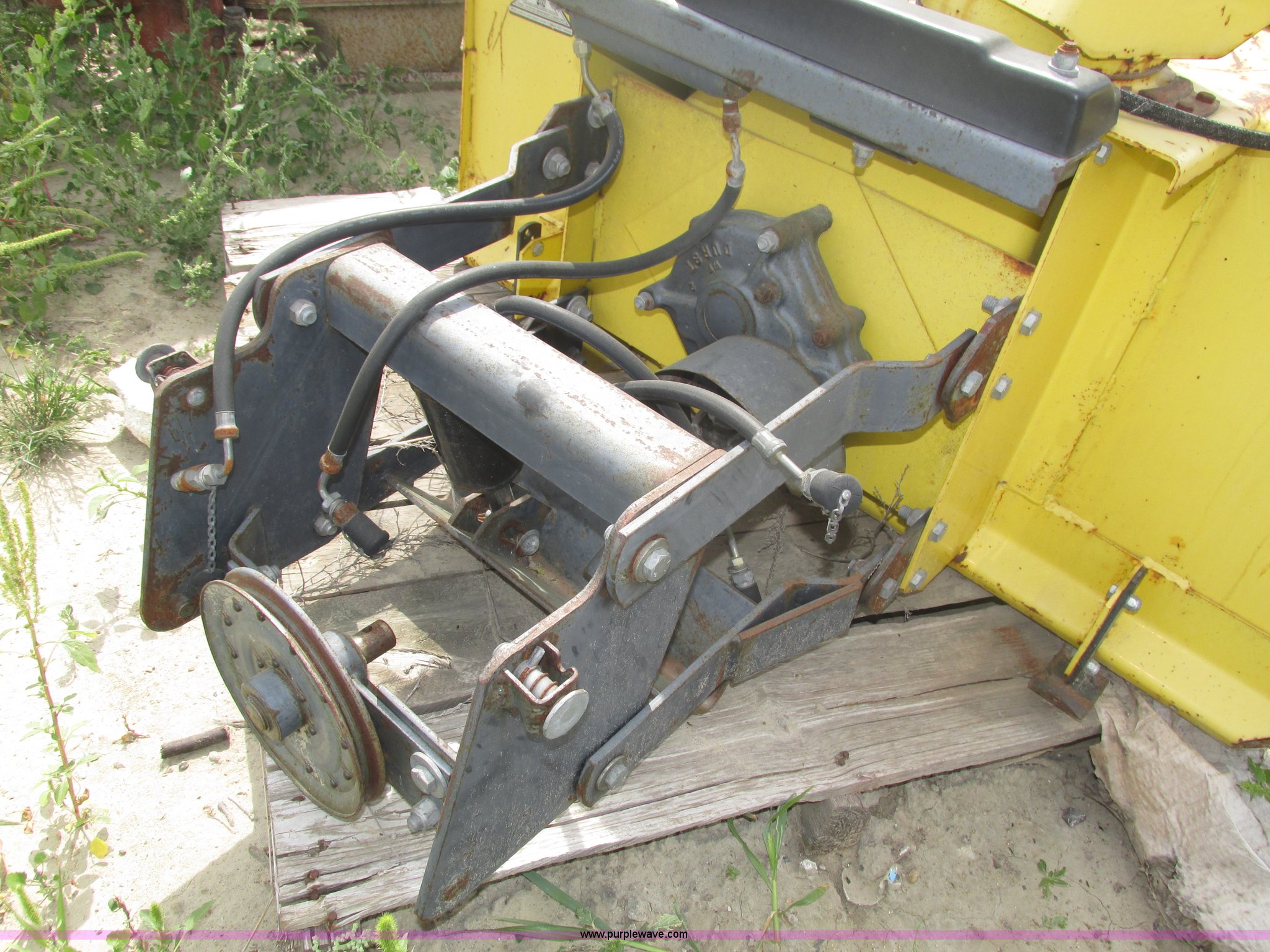 John Deere snow blower attachment in Broken Bow, NE Item AV9121 sold