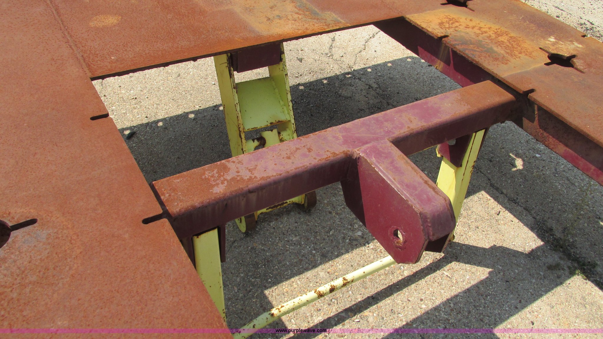 Chassis Linen Profit Puller frame machine in Mountain View, MO Item