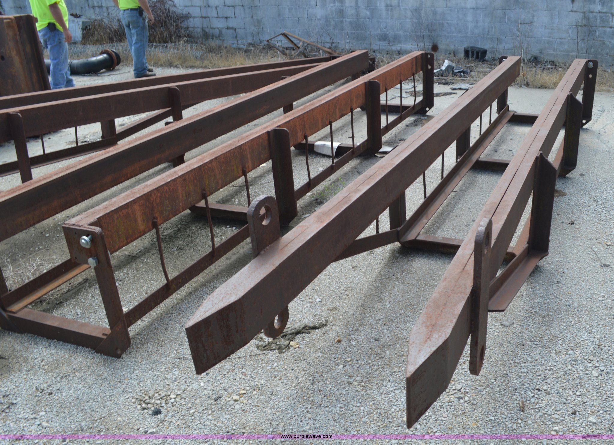 Drop hammer pile driver in Raytown, MO Item BR9925 sold Purple Wave