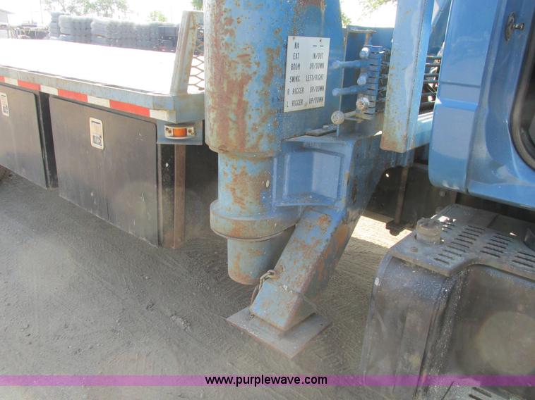 image for item A8854 1998 GMC C7500 flat bed truck with crane