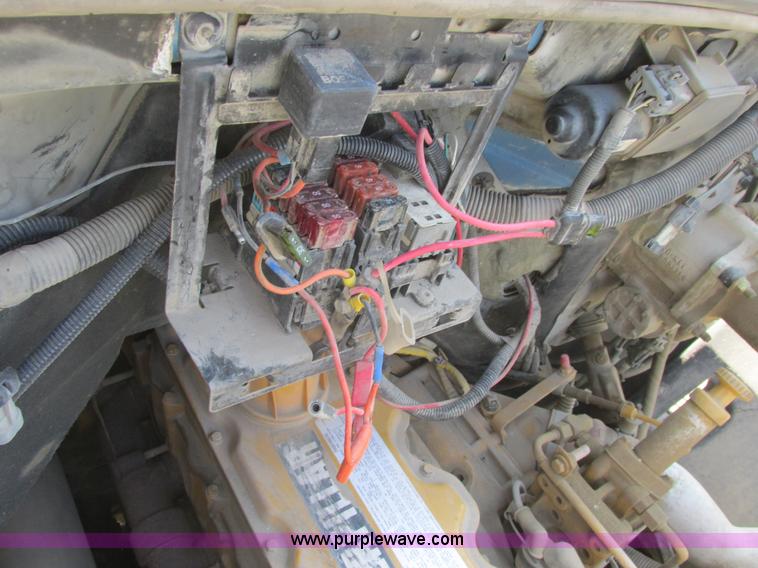 image for item A8854 1998 GMC C7500 flat bed truck with crane