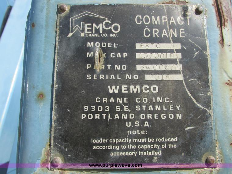 image for item A8854 1998 GMC C7500 flat bed truck with crane