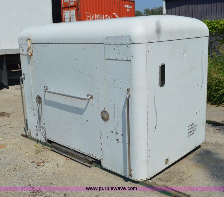 image for item AX9406 Sleeper cab