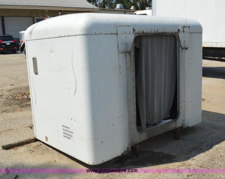 image for item AX9406 Sleeper cab