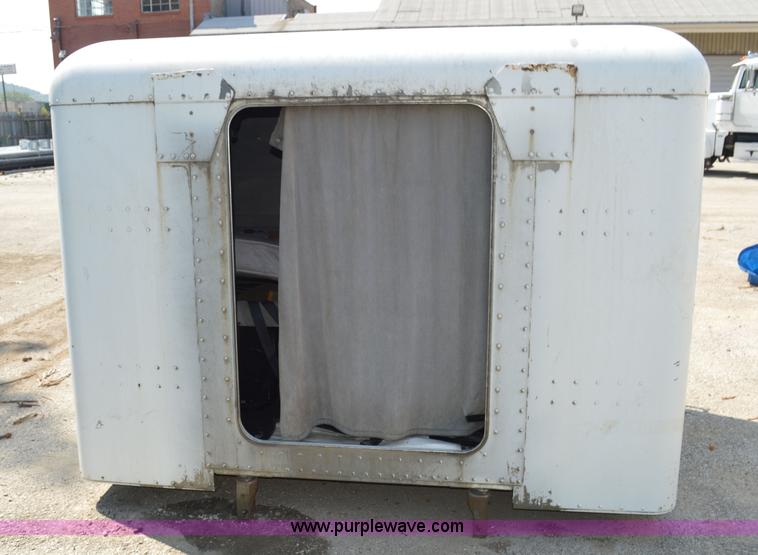 image for item AX9406 Sleeper cab