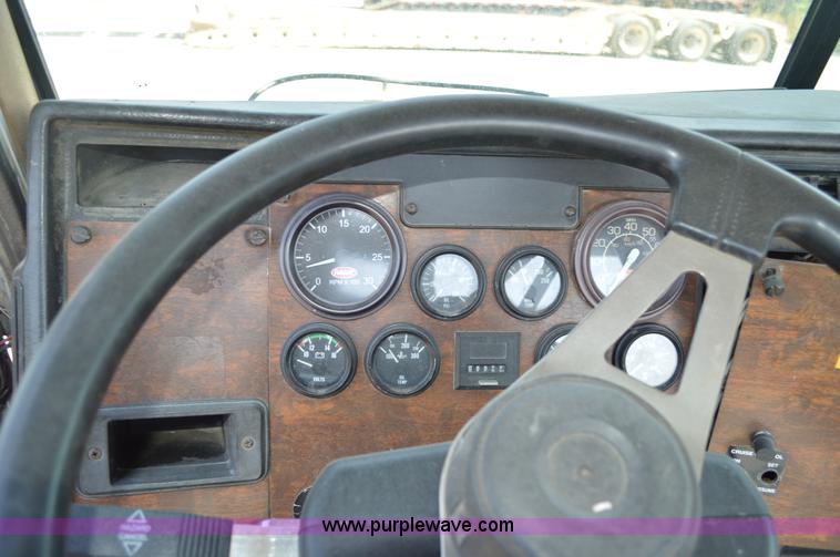 image for item AX9408 2000 Peterbilt 377 semi truck