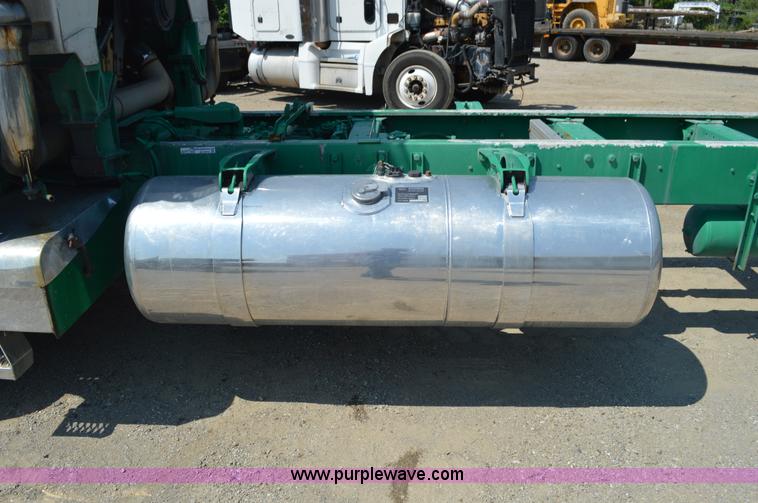 image for item AX9410 1993 Peterbilt 362