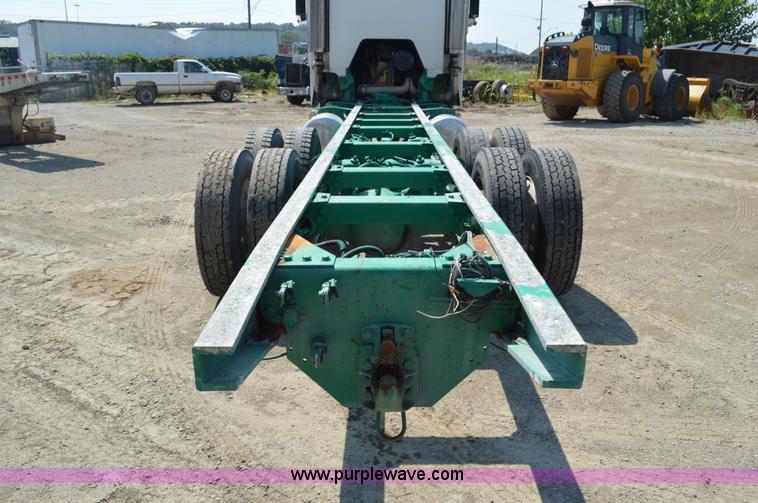 image for item AX9410 1993 Peterbilt 362