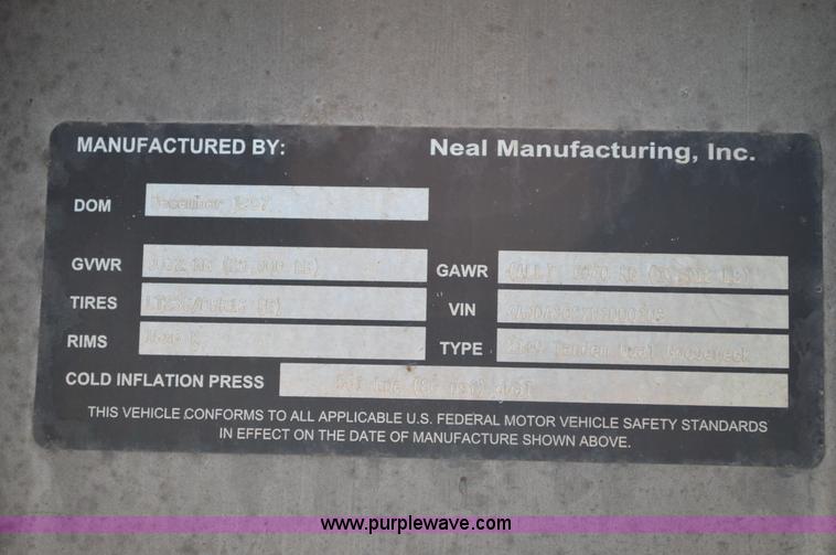 image for item AX9412 1998 Neal Manufacturing equipment trailer