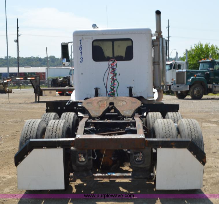 image for item AX9413 1999 Peterbilt 377 semi truck