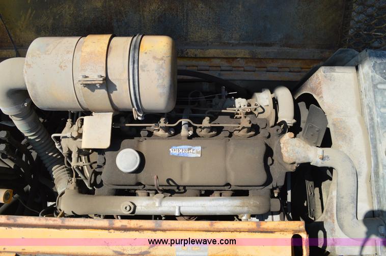 image for item AX9414 Hyster C350C double drum roller