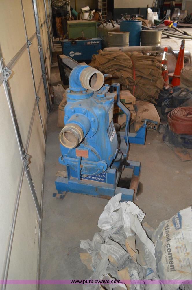 image for item AX9416 Gorman Rupp MA4A2-6 water pump