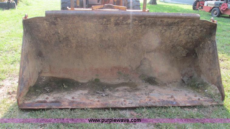 image for item AY9756 1998 Case 621B wheel loader