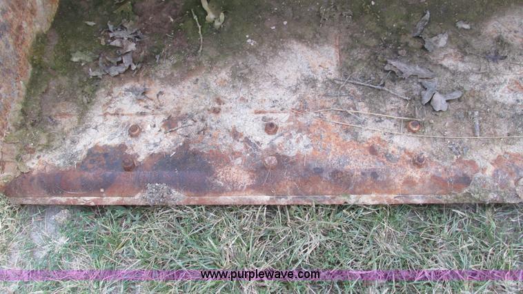 image for item AY9756 1998 Case 621B wheel loader