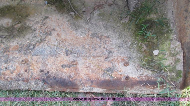 image for item AY9756 1998 Case 621B wheel loader