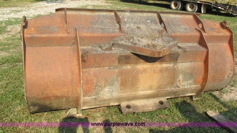 image for item AY9756 1998 Case 621B wheel loader