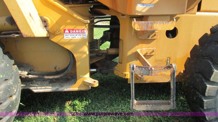 image for item AY9756 1998 Case 621B wheel loader