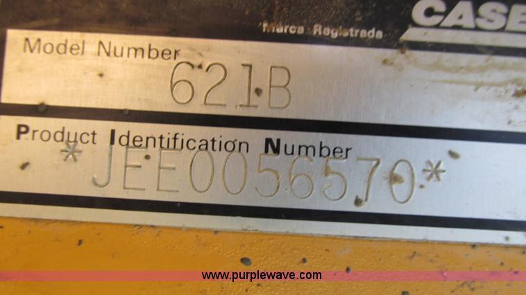 image for item AY9756 1998 Case 621B wheel loader