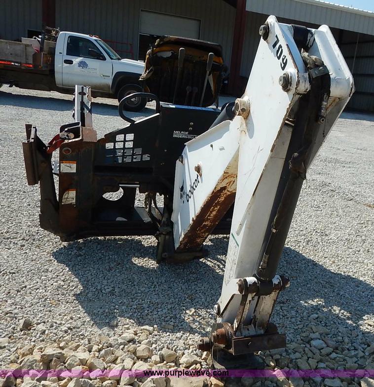 image for item BH9992 Bobcat 709FDS skid steer backhoe attachment